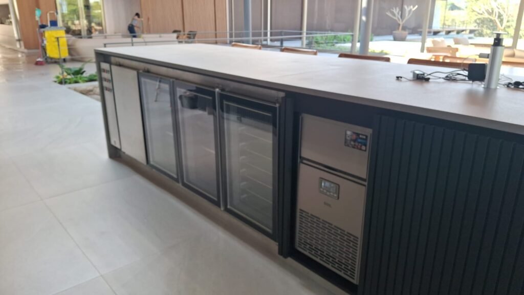 Balcão Refrigerado Sob Medida 4 Portas